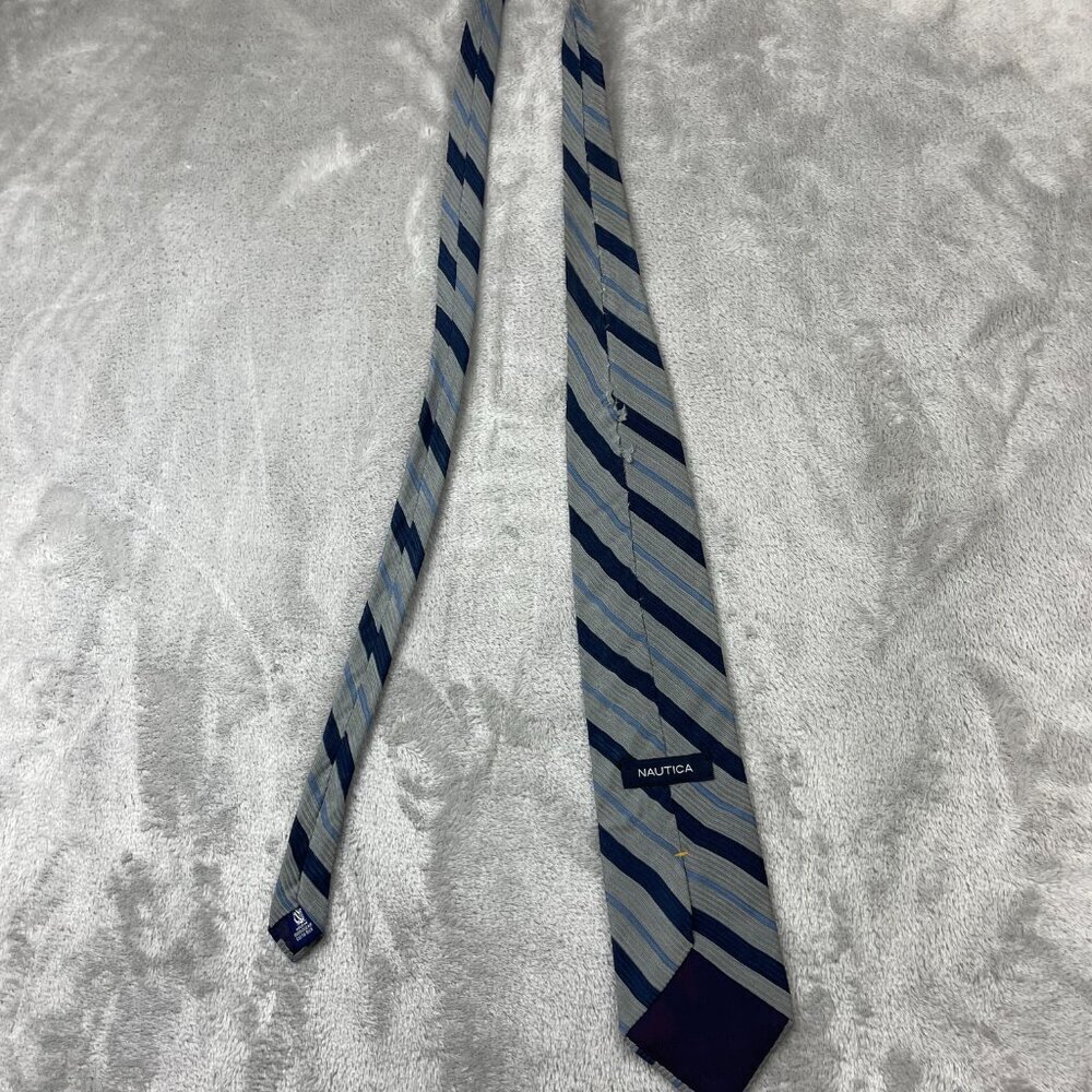 Nautica Men's Classic 100% Silk Neck Tie - Picture 6 of 8